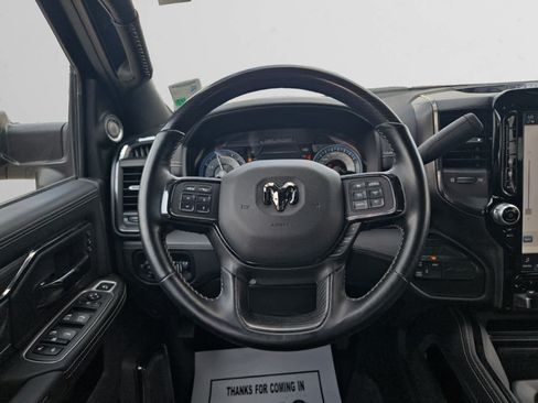 Used 2022 RAM 2500 Limited AWD/4WD image 12
