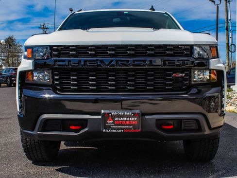 Used 2022 Chevrolet Silverado 1500 Custom Trail Boss AWD/4WD image 2