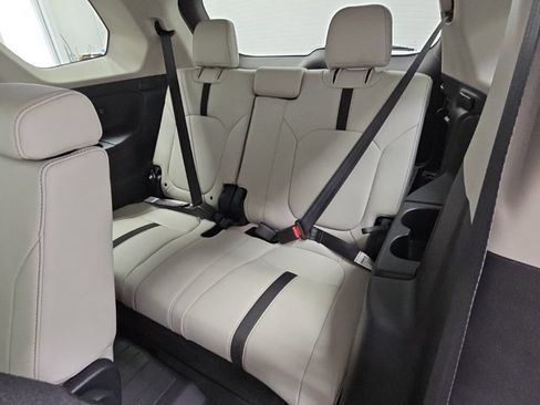 New 2026 Honda Pilot EX-L image 32