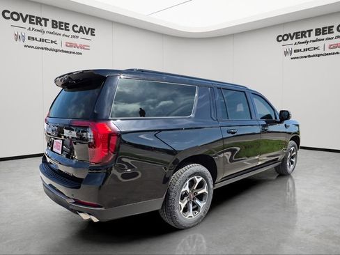 New 2026 GMC Yukon XL AT4 Ultimate image 9