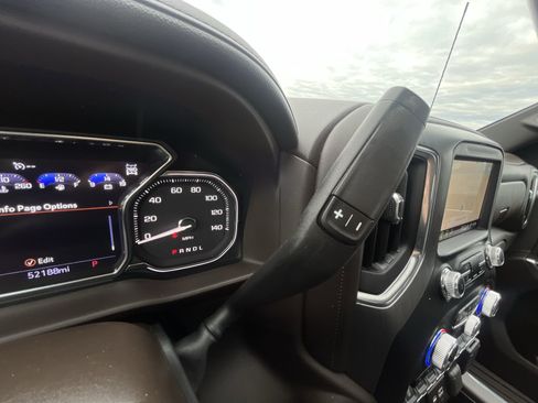 Used 2023 GMC Sierra 2500 Denali w/ Denali Ultimate Package image 16