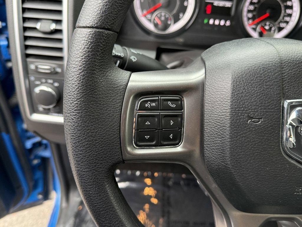 Used 2024 RAM 1500 Classic SLT AWD/4WD image 19