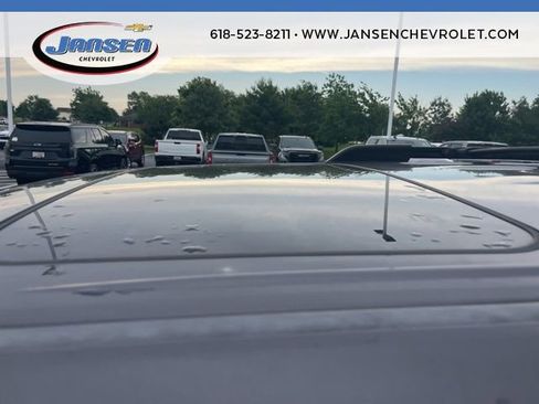 Used 2021 Toyota 4Runner Venture w/ Moonroof Package AWD/4WD image 11