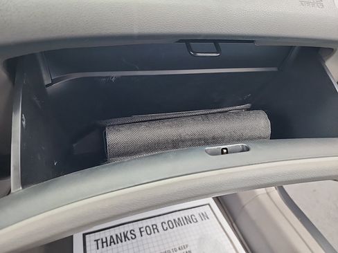 Used 2011 Honda Civic LX image 39