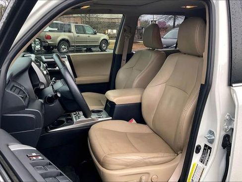 Used 2016 Toyota 4Runner Limited image 25