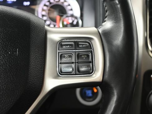 Used 2016 RAM 1500 Laramie w/ Convenience Group AWD/4WD image 38