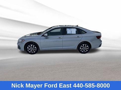 Used 2024 Volkswagen Jetta S image 4