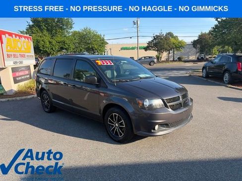Used 2018 Dodge Grand Caravan GT FWD image 29