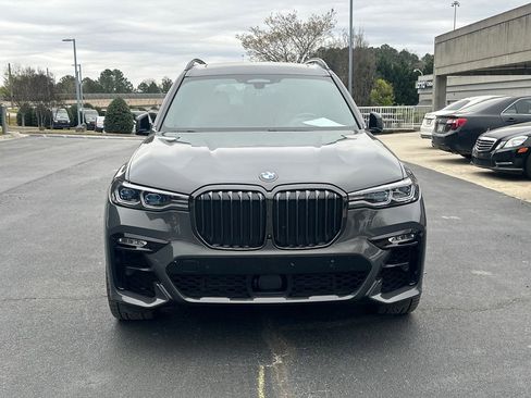 Used 2022 BMW X7 M50i w/ Dynamic Handling Package image 2