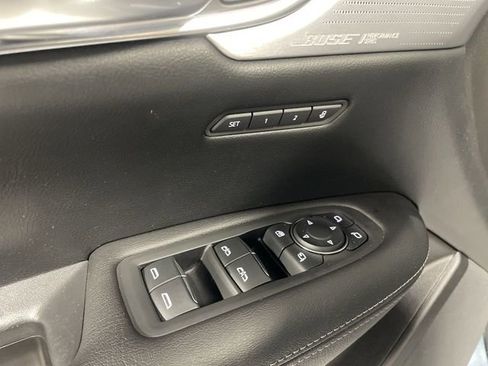 Used 2021 Cadillac XT5 Premium Luxury image 13