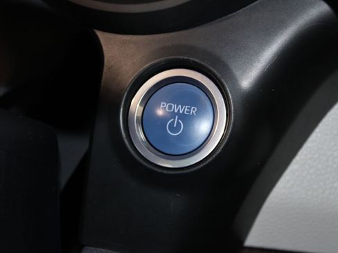 Used 2024 Toyota Sienna XLE image 41