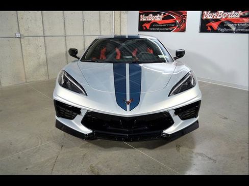 Used 2024 Chevrolet Corvette Stingray Preferred Cpe w/ Z51 Performance Package RWD image 6