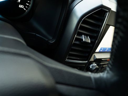 Used 2020 Ford F150 XLT w/ Equipment Group 302A Luxury image 26