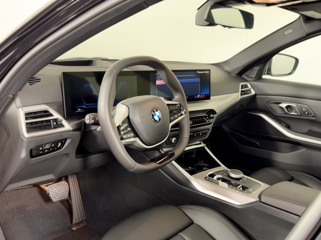 Used 2026 BMW 330i Sedan RWD image 4