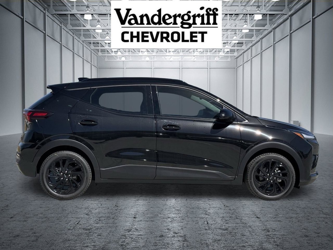 Used 2027 Chevrolet Bolt RS FWD image 3