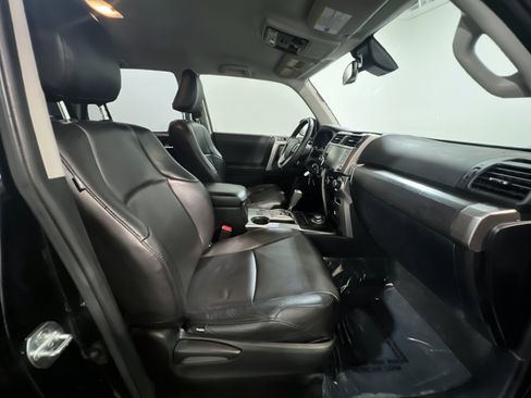 Used 2021 Toyota 4Runner Trail Special Edition AWD/4WD image 21