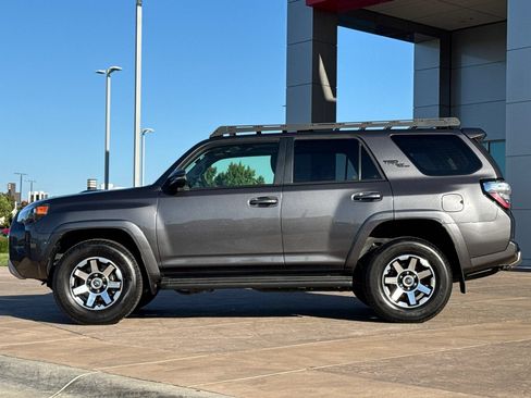 Certified 2023 Toyota 4Runner TRD Off-Road Premium w/ Moonroof Package AWD/4WD image 8