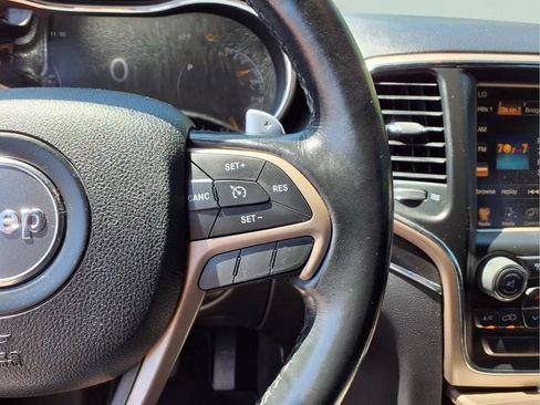 Used 2015 Jeep Grand Cherokee Limited AWD/4WD image 23