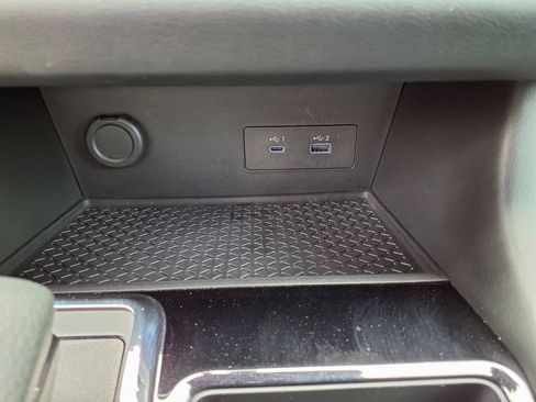 Used 2024 Nissan Pathfinder Rock Creek AWD/4WD image 30