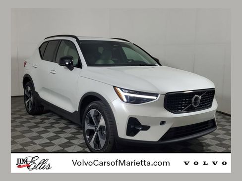 Certified 2026 Volvo XC40 B5 Plus w/ Protection Package Premier AWD/4WD image 1
