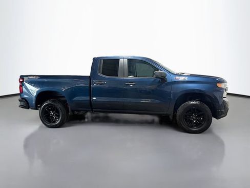 Used 2019 Chevrolet Silverado 1500 Custom Trail Boss w/ Custom Convenience Package AWD/4WD image 5