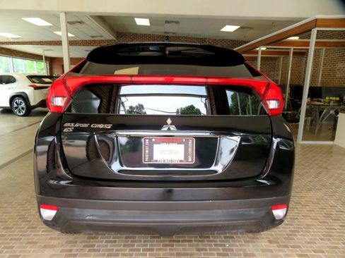 Used 2020 Mitsubishi Eclipse Cross ES image 52