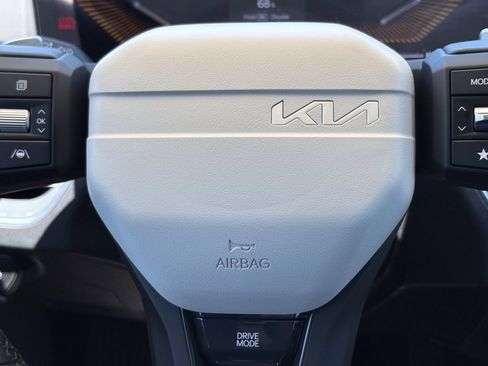 New 2026 Kia K4 GT-Line Turbo w/ GT-Line Sunroof Package FWD image 24