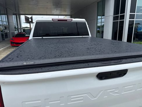 Used 2024 Chevrolet Silverado 2500 Custom w/ Custom Value Package AWD/4WD image 7