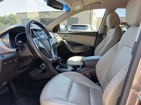 Used 2014 Hyundai Santa Fe Limited AWD/4WD image 22