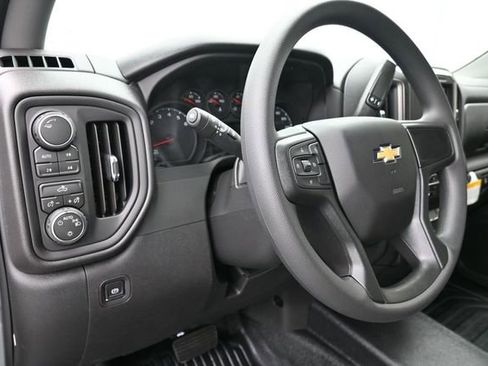 New 2026 Chevrolet Silverado 1500 W/T AWD/4WD image 24