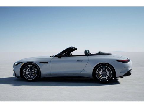 New 2025 Mercedes-Benz SL 55 AMG 4MATIC image 33