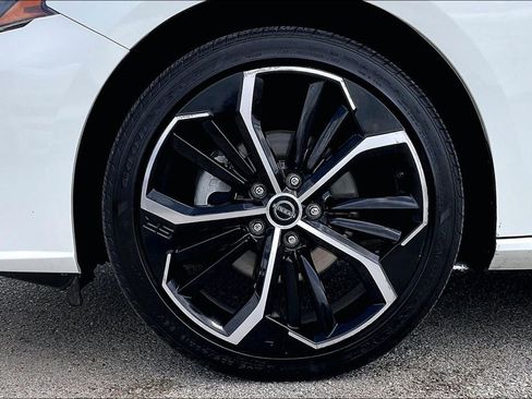 Used 2023 Nissan Altima 2.5 SR image 35