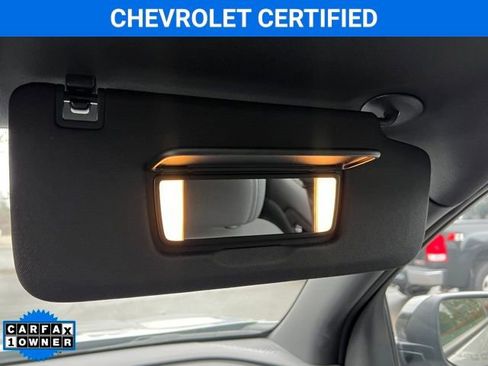 Certified 2025 Chevrolet Traverse LT w/ Sun and Wheel Package image 30