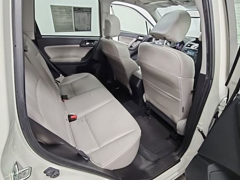 Used 2015 Subaru Forester 2.5i Limited w/ Popular Package #2 image 31