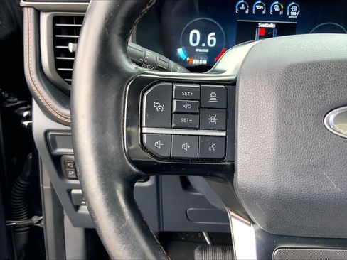 Used 2023 Ford Expedition Platinum AWD/4WD image 23