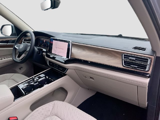 New 2026 Volkswagen Atlas SE FWD image 31