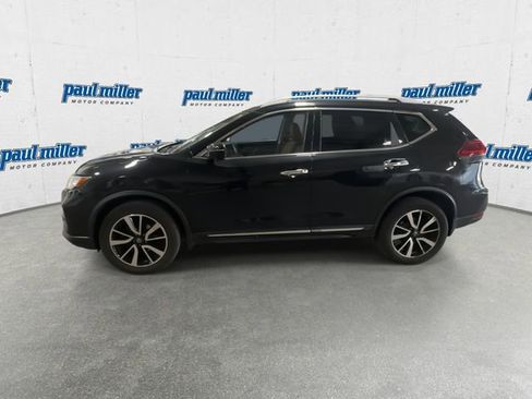 Used 2019 Nissan Rogue SL w/ Premium Package AWD/4WD image 6