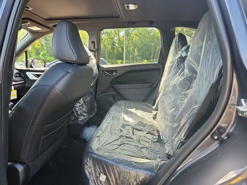 New 2025 Subaru Forester Limited image 5