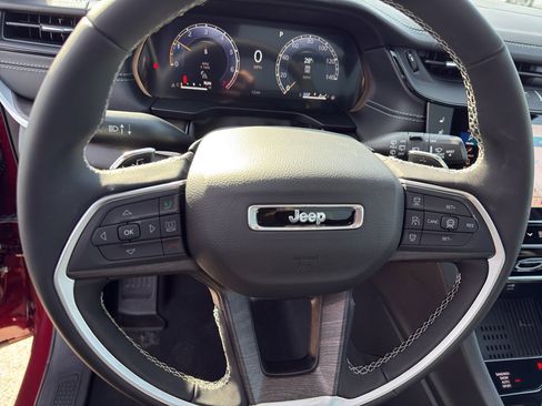 New 2026 Jeep Grand Cherokee Limited Reserve AWD/4WD image 15