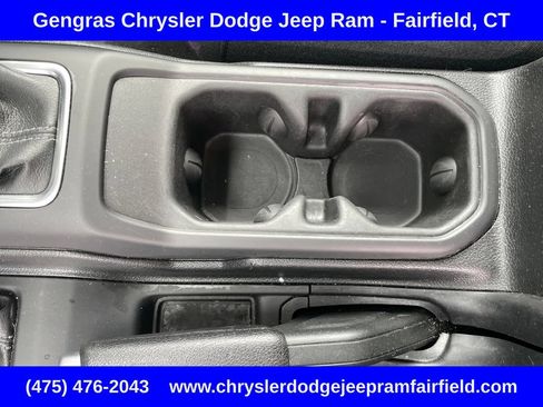 Certified 2025 Jeep Wrangler Unlimited Sahara AWD/4WD image 48