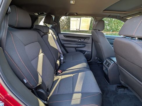 Used 2024 Honda CR-V Sport image 29