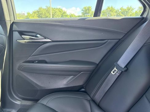 Used 2021 Cadillac CT4 Premium Luxury RWD image 15