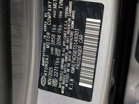 New 2026 Hyundai Elantra Limited FWD image 35