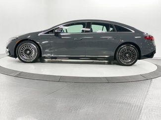 Certified 2023 Mercedes-Benz EQS 580 4MATIC Sedan video 4