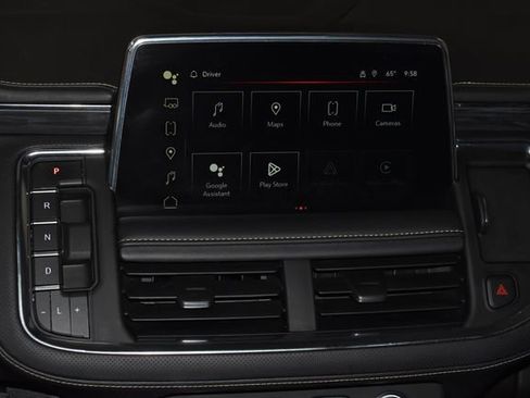 Used 2023 GMC Yukon XL SLT image 18