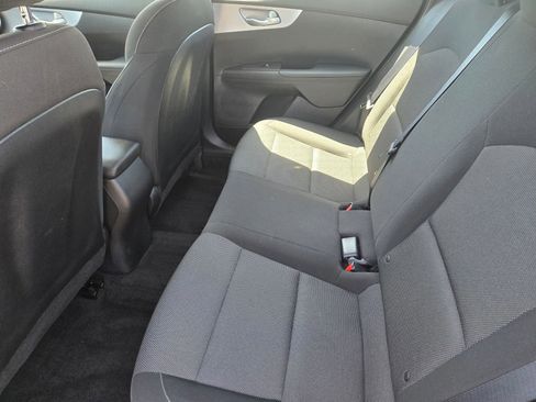 Used 2024 Kia Forte LX FWD image 15