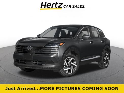 Used 2025 Nissan Kicks SV AWD/4WD image 1
