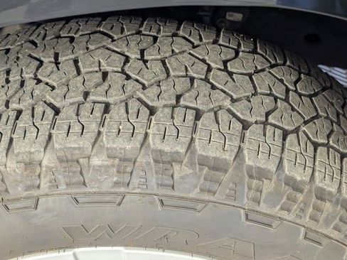 Certified 2025 Chevrolet Silverado 1500 LTZ w/ Z71 Off-Road Package image 9