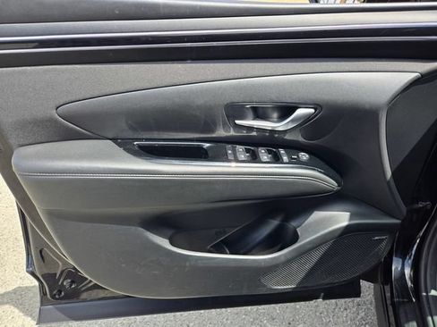 Used 2022 Hyundai Tucson SEL w/ Convenience + Premium Package AWD/4WD image 17