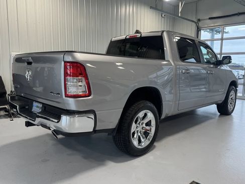 Used 2022 RAM 1500 Big Horn AWD/4WD image 3